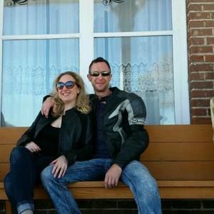 Meet your Posher, Cara